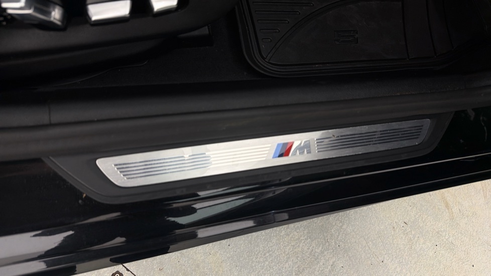 BMW 5 Series 2022 22 M Grey #48