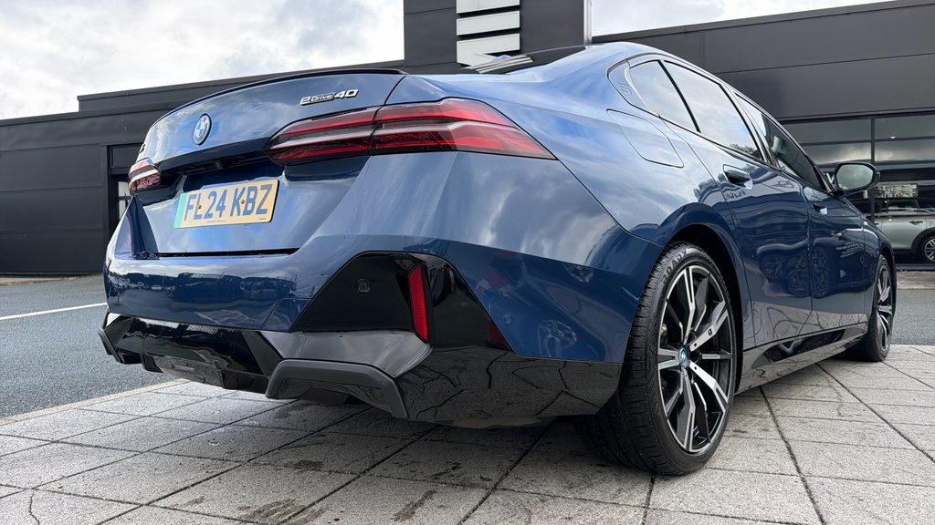 BMW i5 I5 M60 Saloon  #45