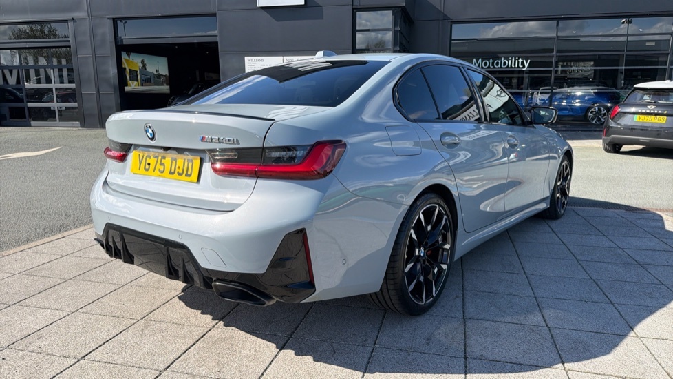 BMW 3 Series 330E M Sport Touring Grey #42
