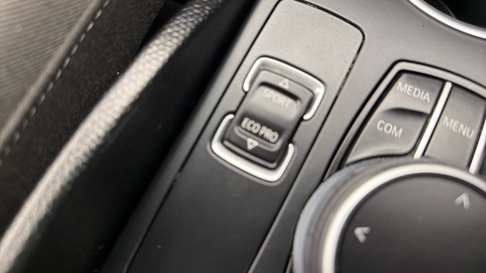 BMW i3 S Gold #19