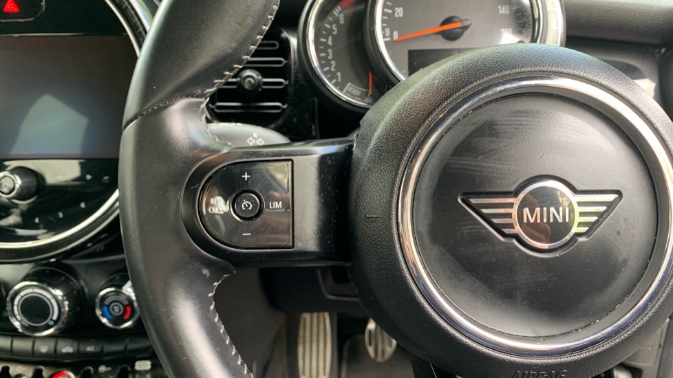 Mini Hatch 1.5 Cooper Classic Grey #17
