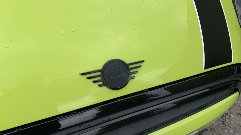 Mini Convertible Cooper Exclusive Black #24