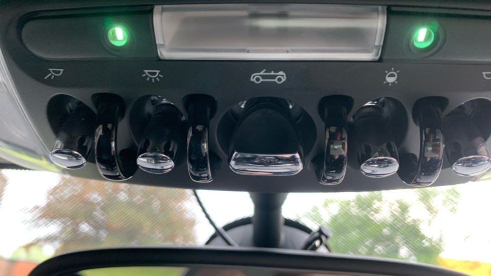 Mini Convertible Cooper Exclusive Black #54