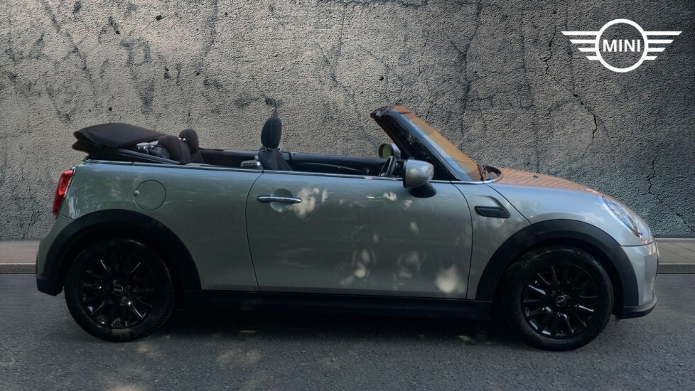 Mini Convertible 1.5 Cooper Exclusive Steptronic Euro 6 Ss Black #3