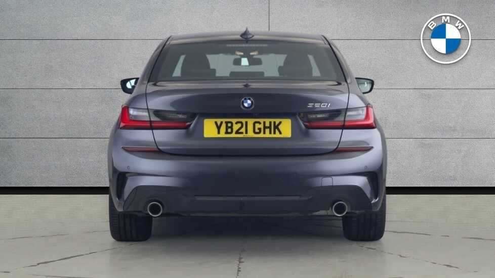 BMW 3 Series 330E M Sport Step White #15