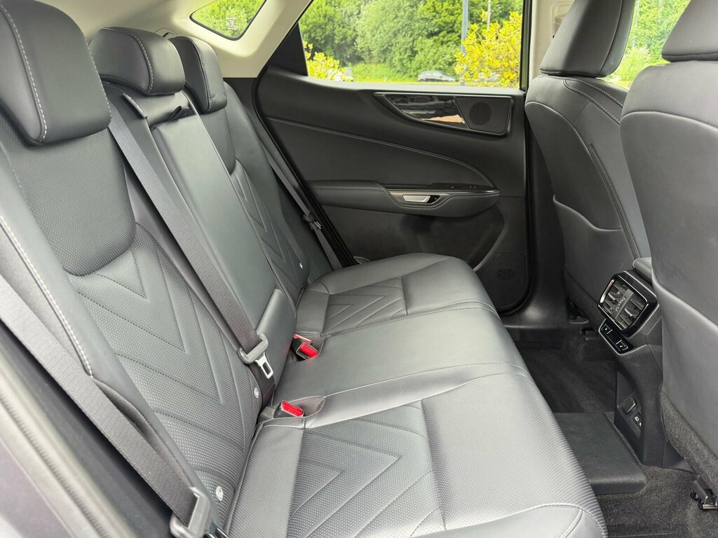 Lexus NX 450H 2.5 E-cvt Premium Pack Estate Black #44