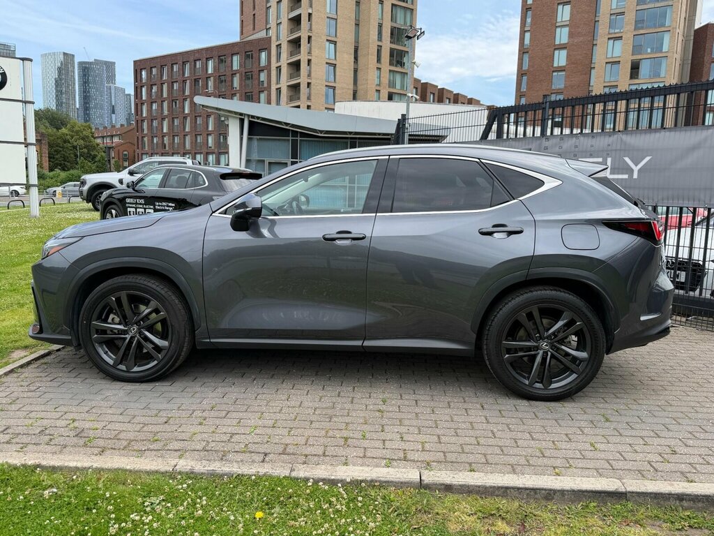 Lexus NX 450H 2.5 E-cvt Premium Pack Estate Black #4