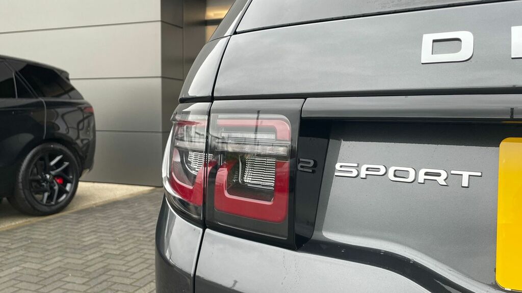 Land Rover Discovery Sport Dynamic Se Red #26