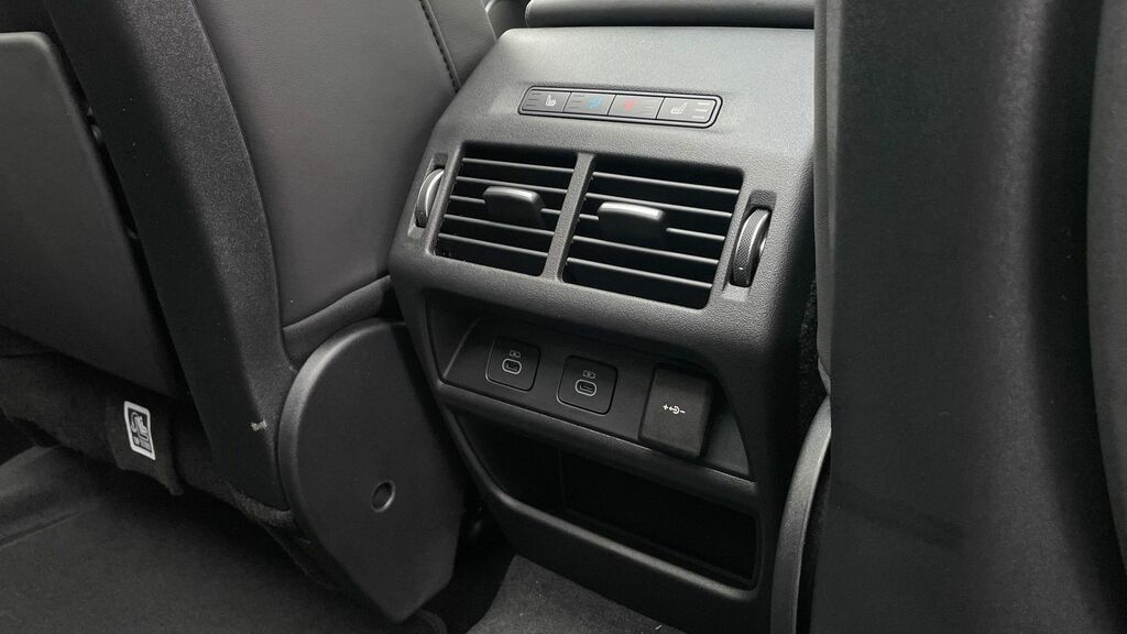 Land Rover Discovery Sport Dynamic Se Red #18