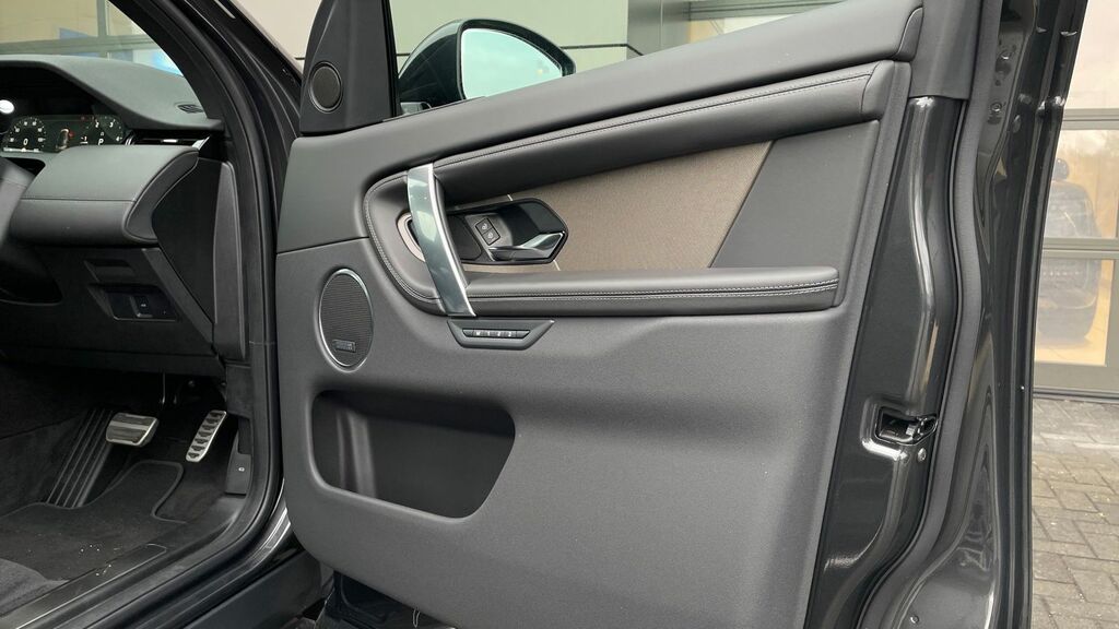 Land Rover Discovery Sport Dynamic Se Red #49