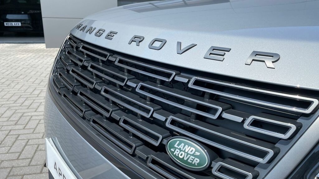 Land Rover Range Rover Velar 2.0 D200 Dynamic Se Grey #31