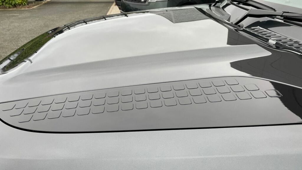 Land Rover Defender 90 3.0 D250 Hard Top S Black #28