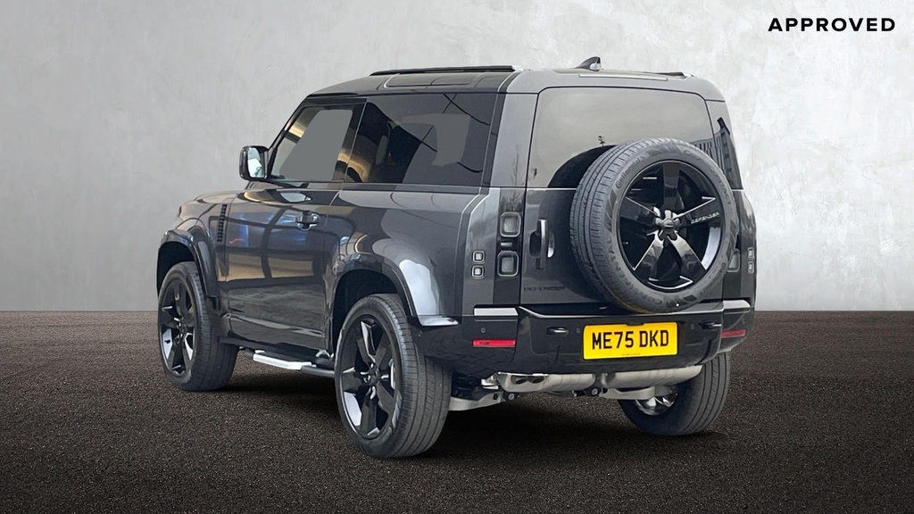 Land Rover Defender 90 3.0 D250 Hard Top S Black #2