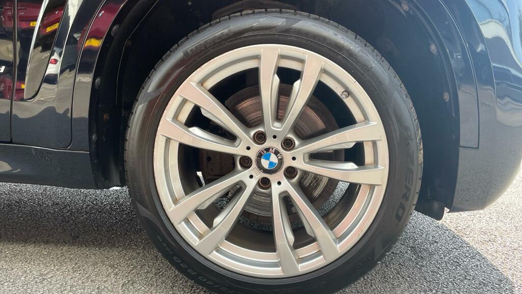 BMW X6  Black #26