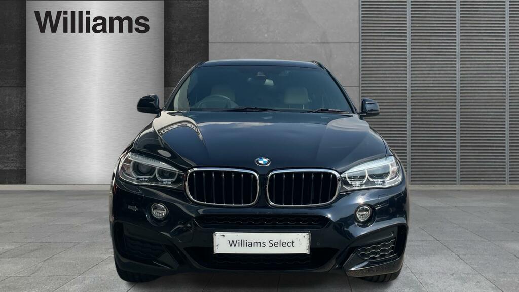BMW X6  Black #3