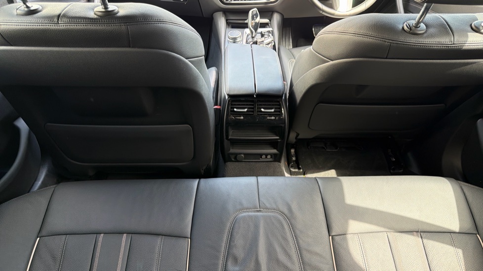 BMW 5 Series 530E M Sport Black #48