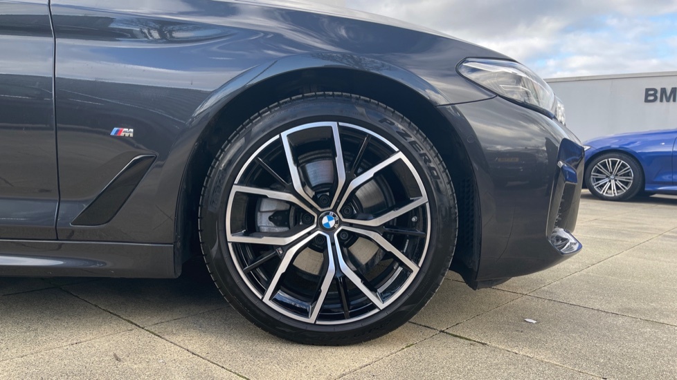 BMW 5 Series 530E M Sport Black #14
