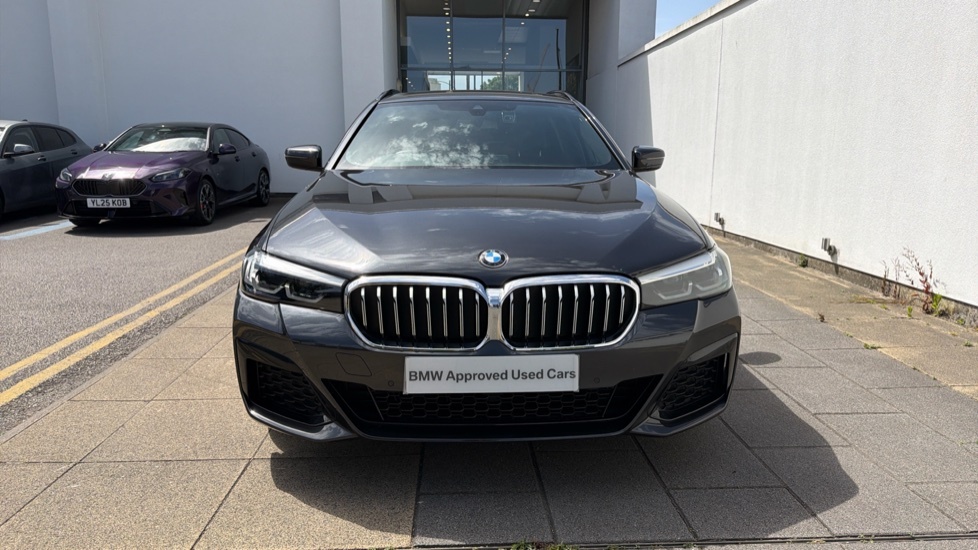 BMW 5 Series 530E M Sport Black #21