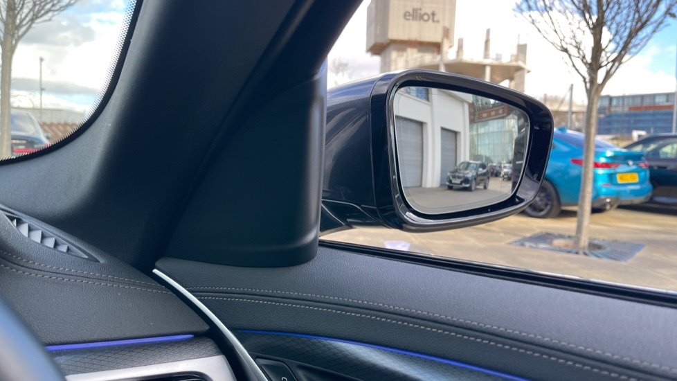 BMW 5 Series 530E M Sport Black #20