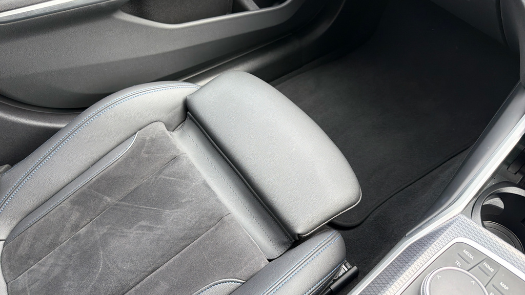 BMW 3 Series 320I M Sport Black #47