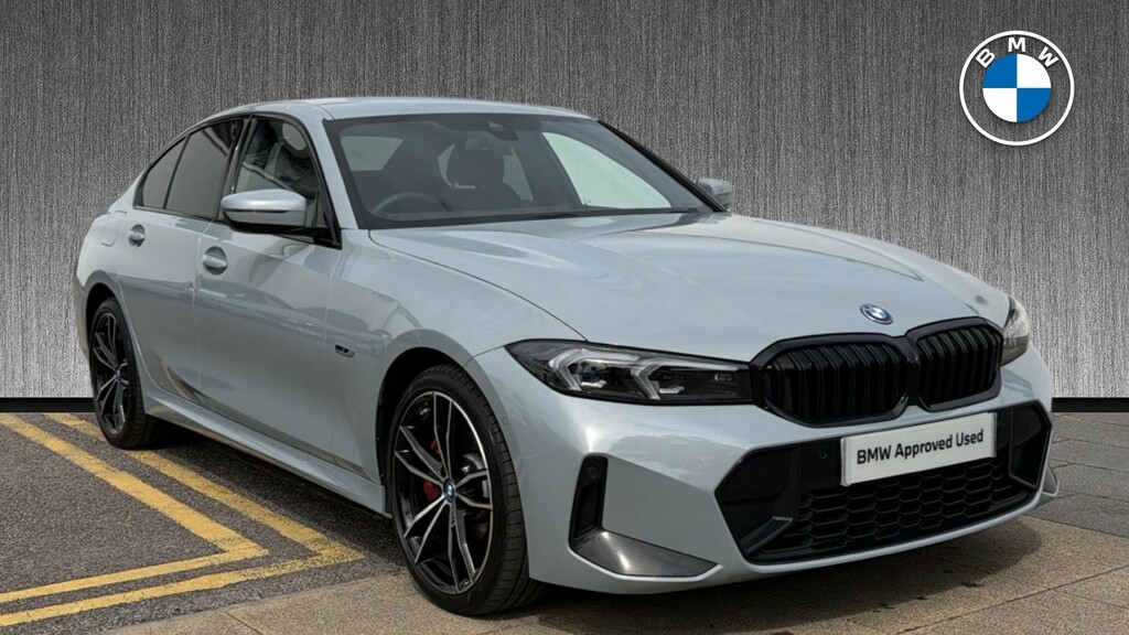 BMW 3 Series 320I M Sport Black #1