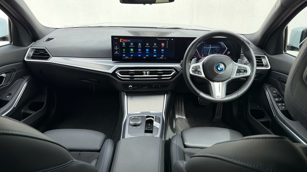 BMW 3 Series 320I M Sport Black #4