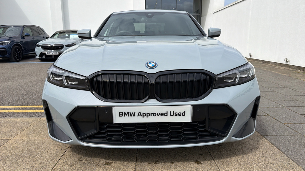 BMW 3 Series 320I M Sport Black #24