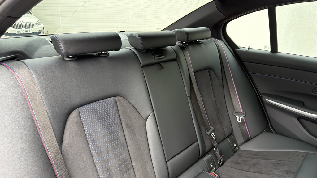 BMW 3 Series 320I M Sport Black #12