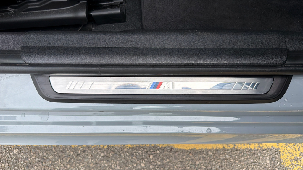 BMW 3 Series 320I M Sport Black #43