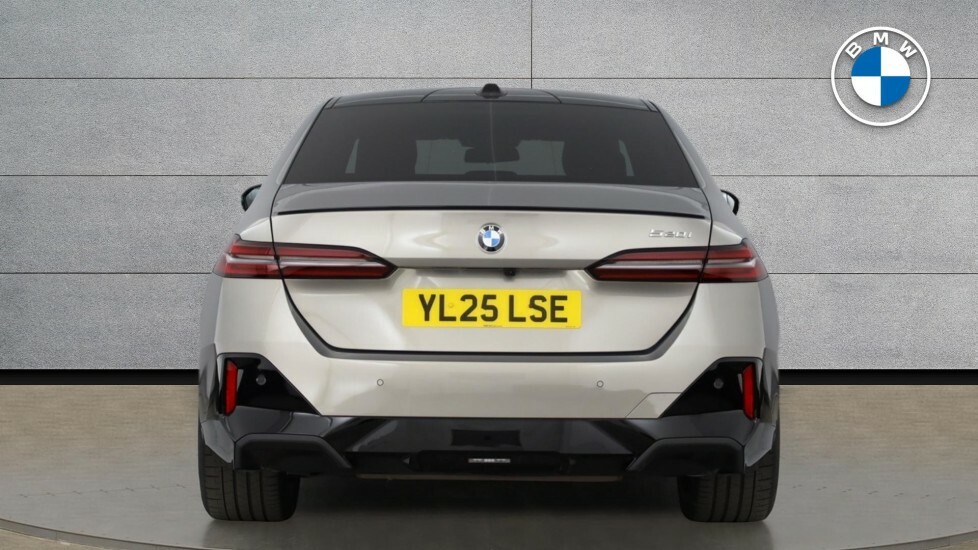 BMW 5 Series 530E M Sport Touring White #15