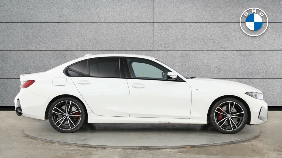 BMW 3 Series M Sport Touring White #3