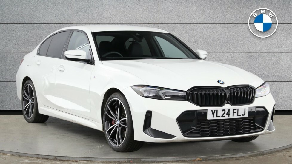 BMW 3 Series M Sport Touring White #1