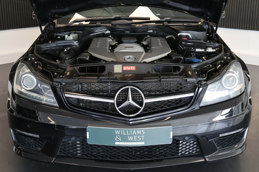 Mercedes-Benz C Class Coupe 6.3 C63 V8 Amg Edition 125 201363 KN63AHU Black #4