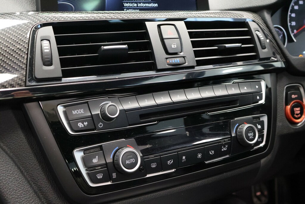 BMW M4 2dr Dct Black #29