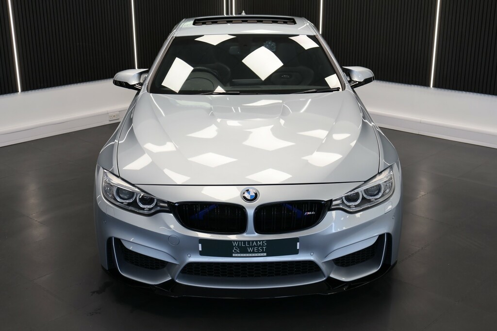 BMW M4 2dr Dct Black #9