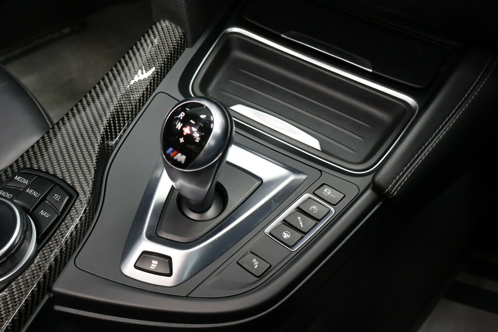 BMW M4 2dr Dct Black #31