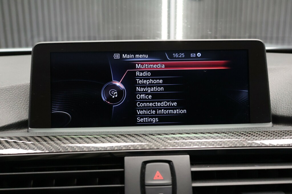 BMW M4 2dr Dct Black #27