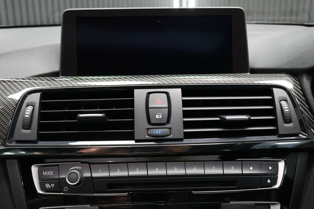 BMW M4 2dr Dct Black #26