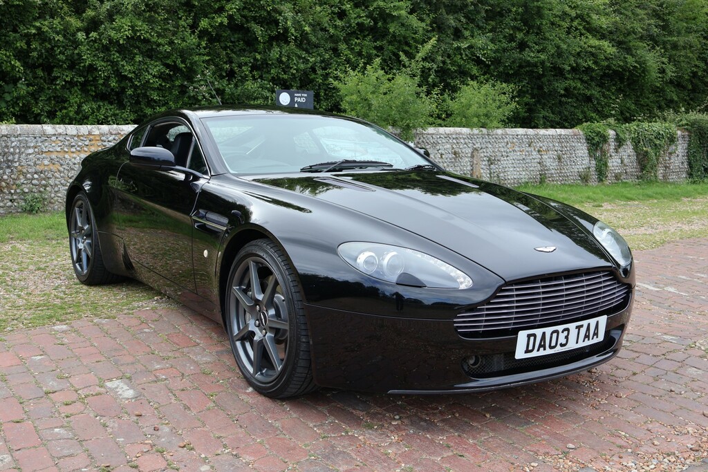 Aston Martin Vantage 4.3 V8 380 Bhp Black #8