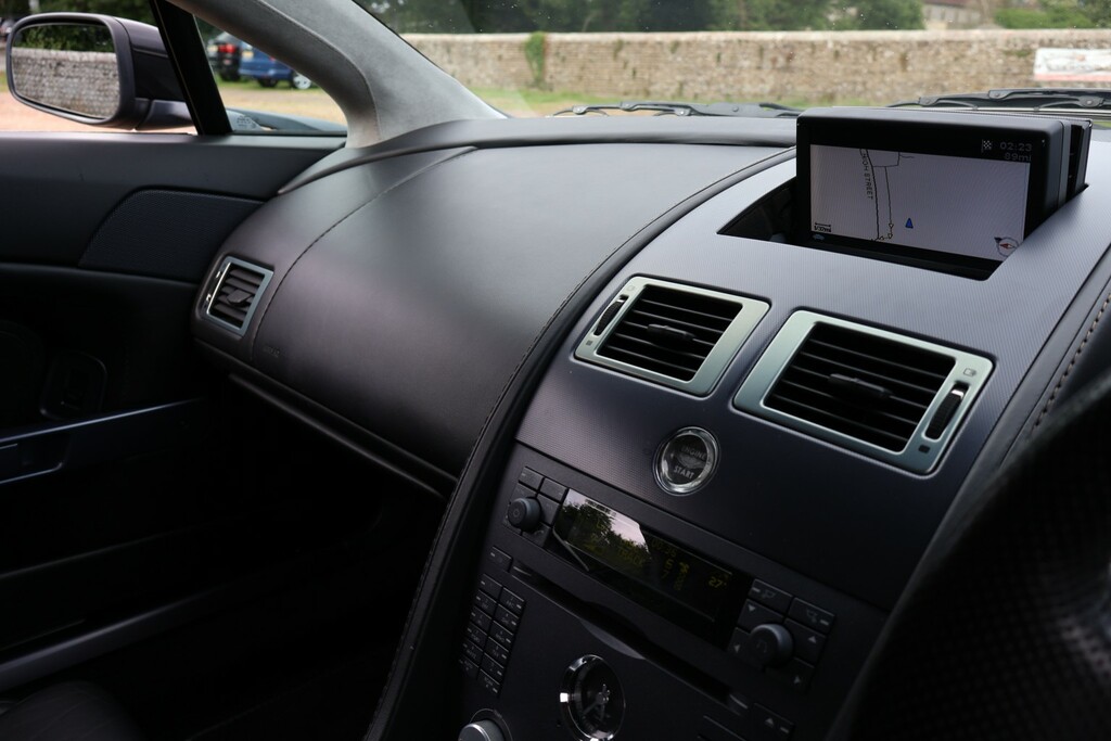 Aston Martin Vantage 4.3 V8 380 Bhp Black #36