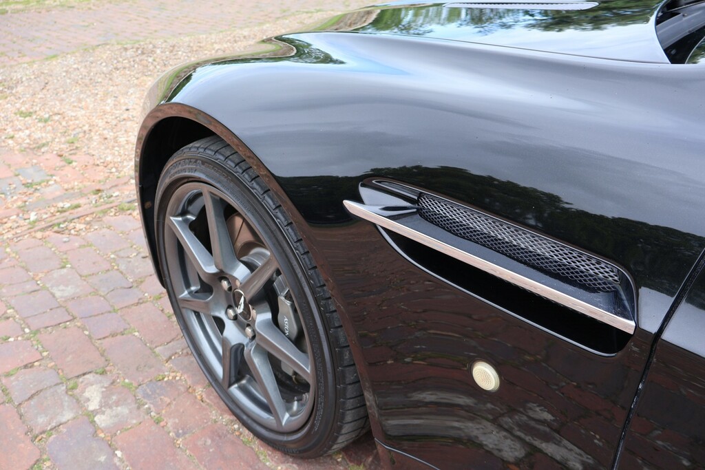 Aston Martin Vantage 4.3 V8 380 Bhp Black #47