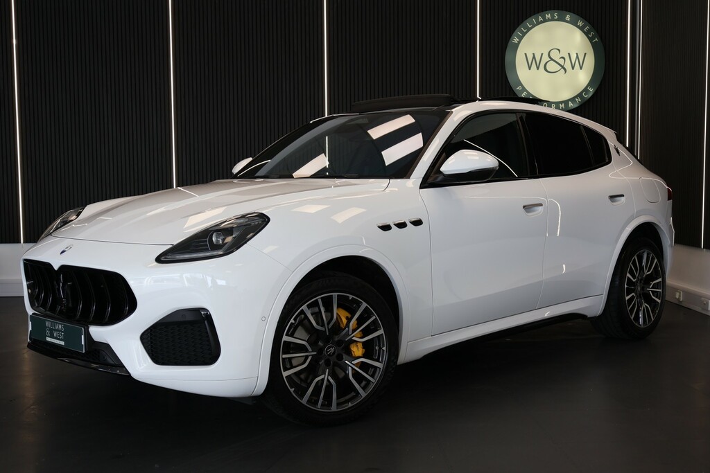 Maserati Grecale Mhev Modena White #1