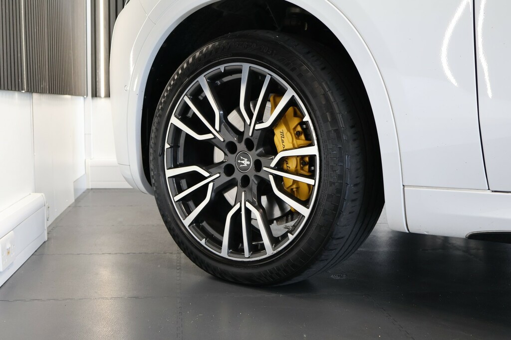 Maserati Grecale Mhev Modena White #18