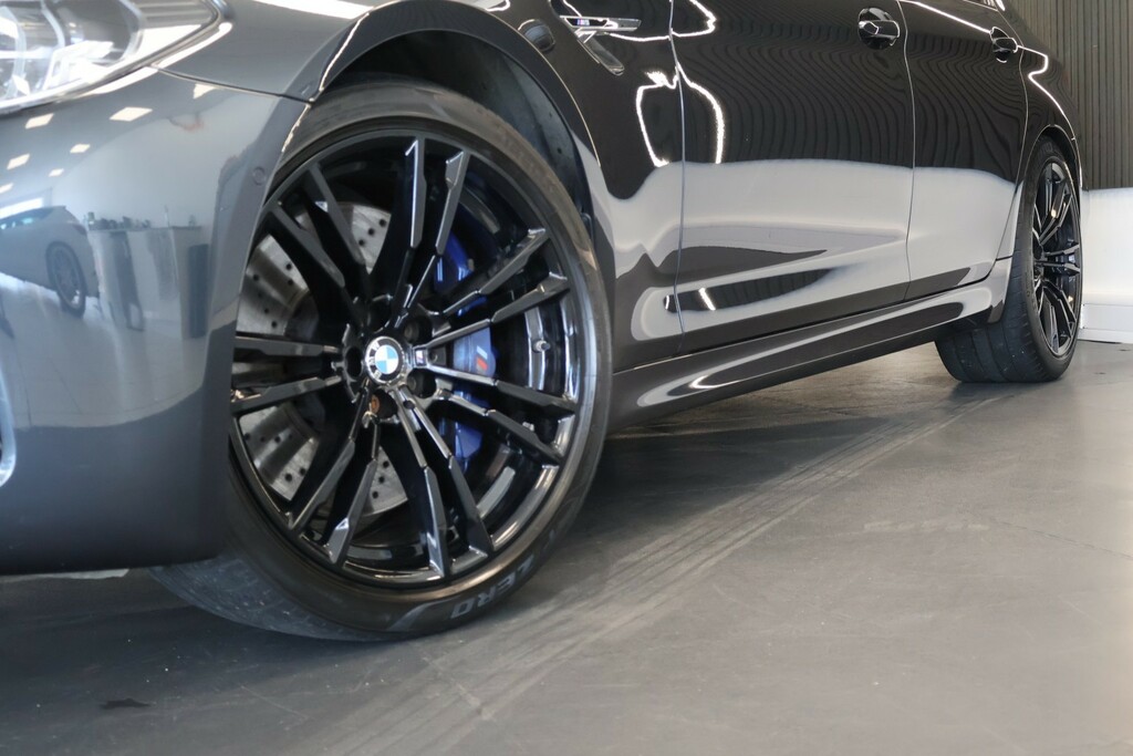 BMW M5 4.4 M5 Saloon Grey #2