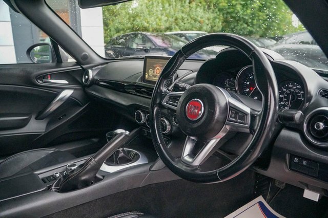 Fiat 124 Spider 1.4 Multiair Lusso Euro 6 White #16