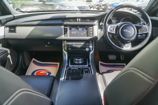 Jaguar XF 2018 2.0I R-sport Saloon Euro 6 S Blue #4