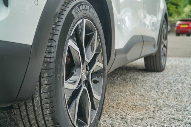 Citroen e-C4 Shine Grey #15