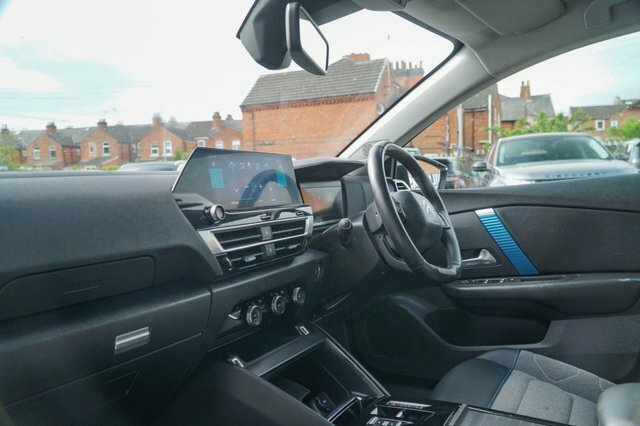 Citroen e-C4 Shine Grey #44