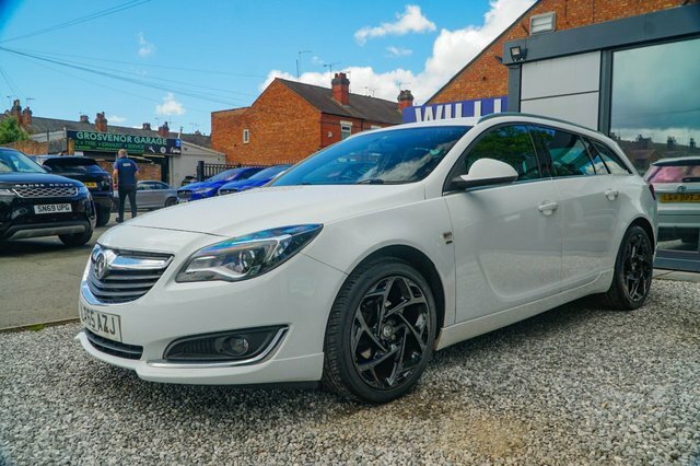 Vauxhall Insignia 2015 1.6 Cdti Sri VX Line Nav Sports Tourer Di LT65AZJ White #3