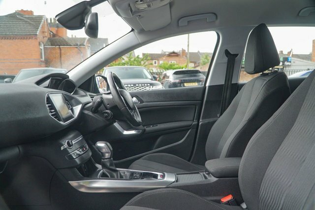 Peugeot 308 2014 1.2 E-thp Puretech Active Hatchback Petro Brown #2